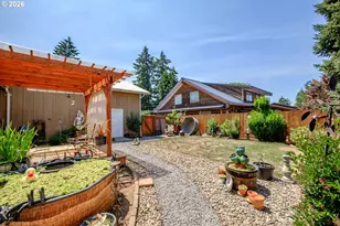 1894 Grape Loop, Sweet Home, OR 97386 - Photo 37