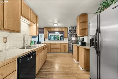 70600 Forest Park Rd, Rainier, OR 97048 - Photo 11
