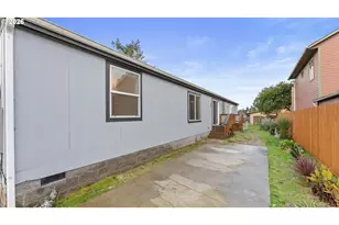 820 Fenwick St, Coos Bay, OR 97420 - Photo 1