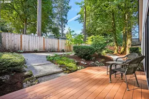 4538 SW Vacuna St, Portland, OR 97219 - Photo 17