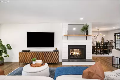 9942 SW 52nd Ave, Portland, OR 97219 - Photo 9