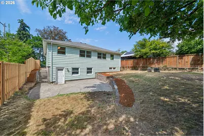 4136 SE Monroe St, Milwaukie, OR 97222 - Photo 39