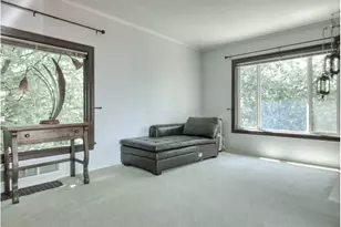 3801 SW Plum St, Portland, OR 97219 - Photo 3