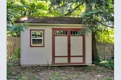3801 SW Plum St, Portland, OR 97219 - Photo 23