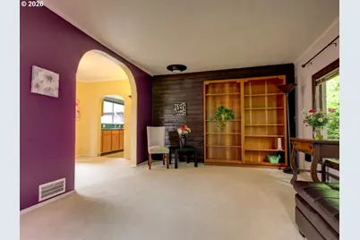 3801 SW Plum St, Portland, OR 97219 - Photo 5