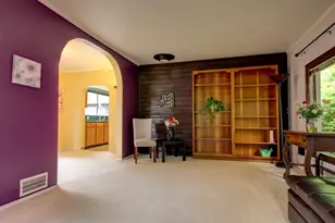 3801 SW Plum St, Portland, OR 97219 - Photo 5