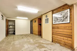 3801 SW Plum St, Portland, OR 97219 - Photo 17