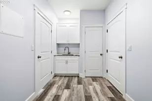 2493 NE 8th St, Hermiston, OR 97838 - Photo 5