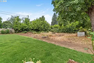 2078 Dewey St, Eugene, OR 97402 - Photo 27