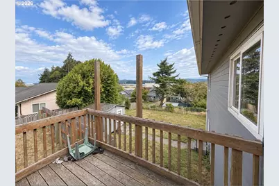 2280 Connecticut Ave, North Bend, OR 97459 - Photo 31