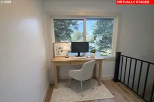 18655 SE Yamhill Cir, Portland, OR 97233 - Photo 31