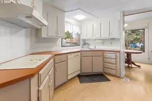 4915 Swegle Rd, Salem, OR 97301 - Photo 7