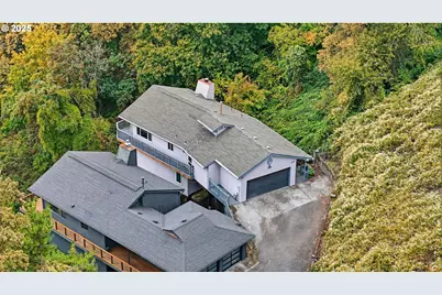 5239 N Emerson Dr, Portland, OR 97217 - Photo 41