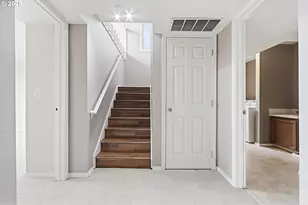5239 N Emerson Dr, Portland, OR 97217 - Photo 23