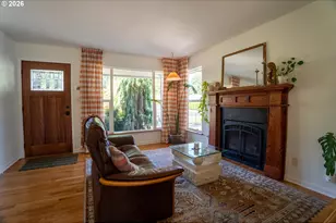 10316 NE Sacramento St, Portland, OR 97220 - Photo 5