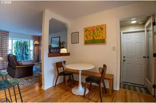 10316 NE Sacramento St, Portland, OR 97220 - Photo 9