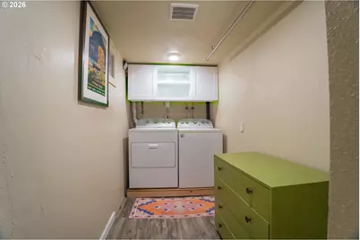 10316 NE Sacramento St, Portland, OR 97220 - Photo 25