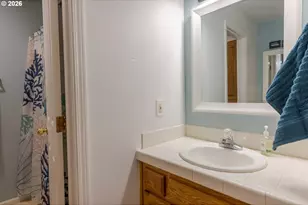 381 Silver Hills Cir SE, Salem, OR 97306 - Photo 33