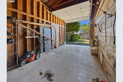 1232 NW Nye St, Newport, OR 97365 - Photo 35