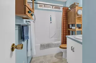 1232 NW Nye St, Newport, OR 97365 - Photo 17