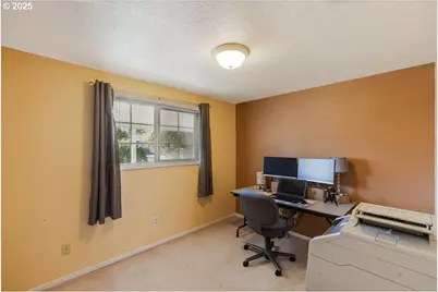 13012 NE 76th St, Vancouver, WA 98682 - Photo 17