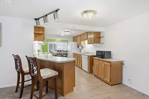 186 40th St, Springfield, OR 97478 - Photo 11