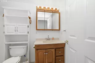 186 40th St, Springfield, OR 97478 - Photo 21