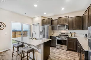 9341 N Alder St, Camas, WA 98607 - Photo 9