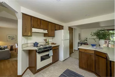 8740 SW Washington Dr, Portland, OR 97223 - Photo 25