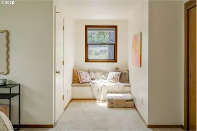 8740 SW Washington Dr, Portland, OR 97223 - Photo 17