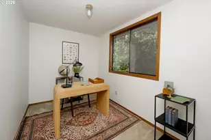 8740 SW Washington Dr, Portland, OR 97223 - Photo 19