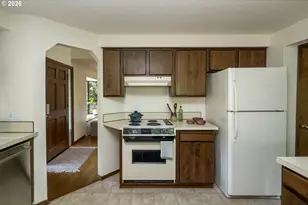 8740 SW Washington Dr, Portland, OR 97223 - Photo 27