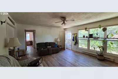 421 SE Sunset Ave, Cascade Locks, OR 97014 - Photo 5