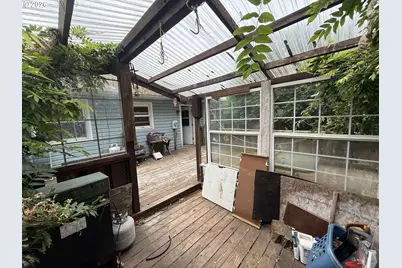421 SE Sunset Ave, Cascade Locks, OR 97014 - Photo 27