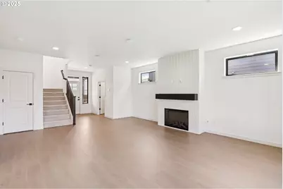 8208 NE 170th Ave, Vancouver, WA 98682 - Photo 9