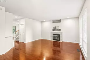 12845 SW Kraft Pl, Portland, OR 97223 - Photo 5