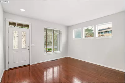 12845 SW Kraft Pl, Portland, OR 97223 - Photo 3