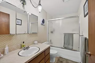 8050 SW 103rd Ave, Beaverton, OR 97008 - Photo 37