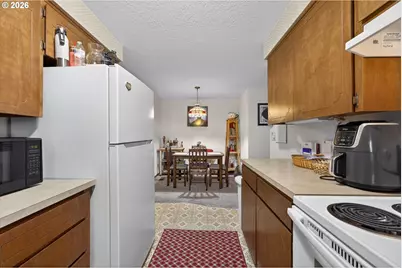 8050 SW 103rd Ave, Beaverton, OR 97008 - Photo 43