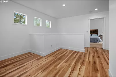 6512 SW Taylors Ferry Rd, Portland, OR 97223 - Photo 17