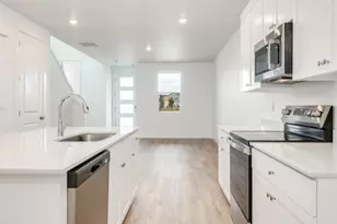 8399 SE Blanton St, Hillsboro, OR 97123 - Photo 9