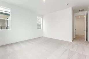 8399 SE Blanton St, Hillsboro, OR 97123 - Photo 17