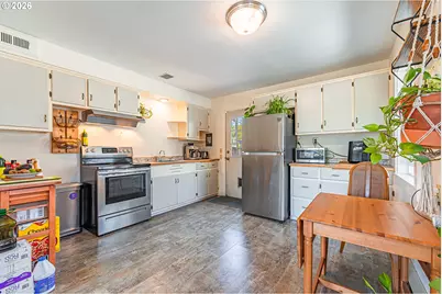 1540 Wilson St, Eugene, OR 97402 - Photo 5