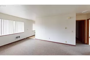 1910 SE Stark St, Portland, OR 97214 - Photo 17