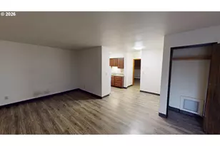 1910 SE Stark St, Portland, OR 97214 - Photo 5