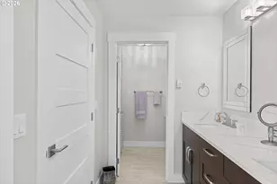 15711 NE Beech St, Portland, OR 97230 - Photo 23