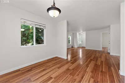 20510 NE Shore View Dr, Fairview, OR 97024 - Photo 17