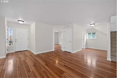 20510 NE Shore View Dr, Fairview, OR 97024 - Photo 9