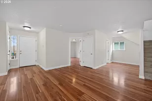 20510 NE Shore View Dr, Fairview, OR 97024 - Photo 9