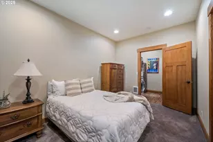 303 S Marine St, Rockaway Beach, OR 97136 - Photo 25